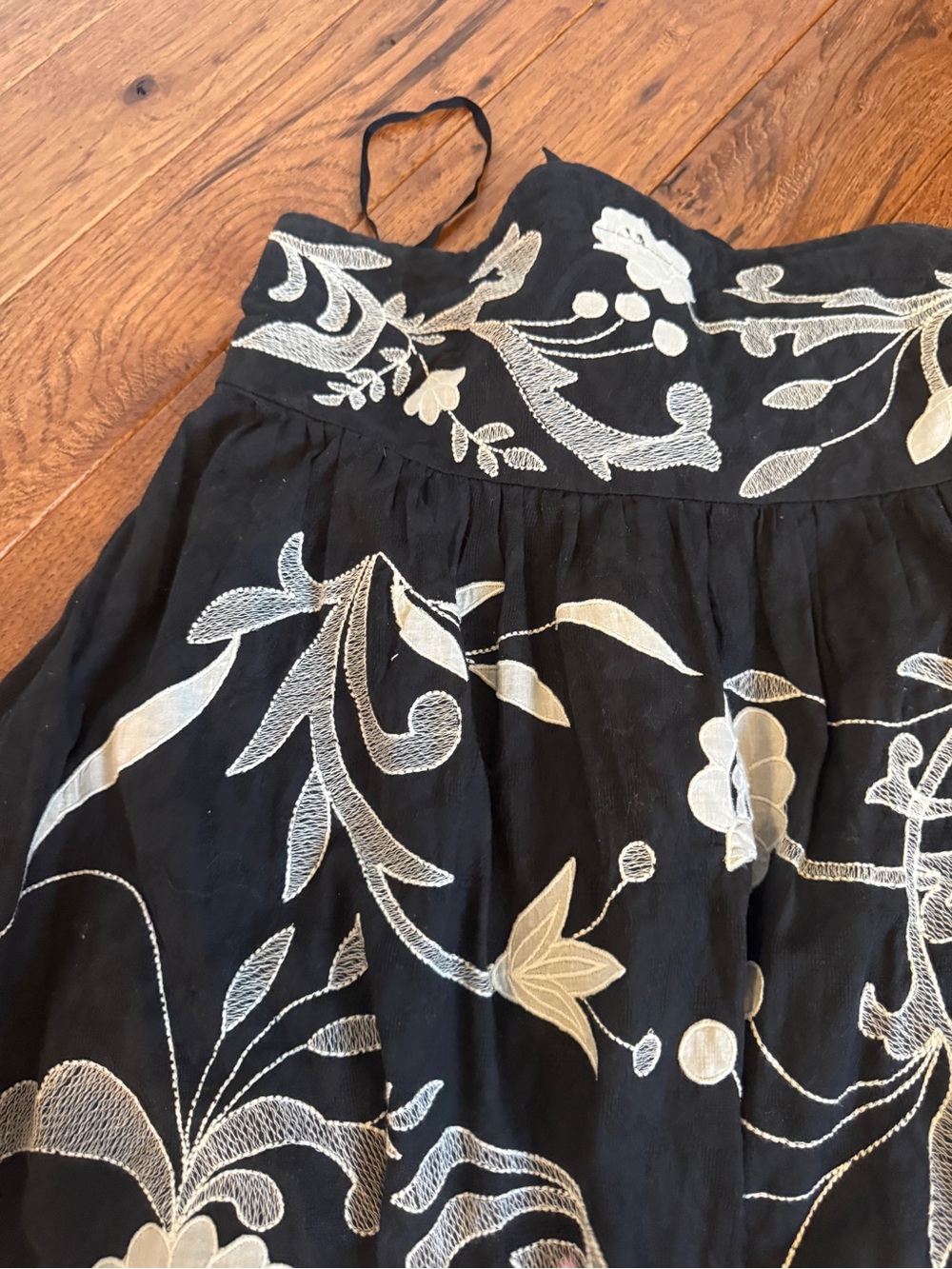 Black Bubble Dress with White Floral Embroidery - Maeve - Picture 3 of 6